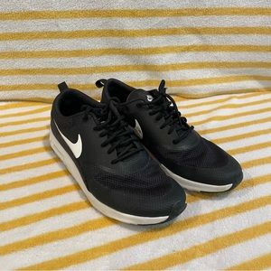 Nike air max thea